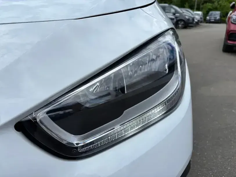 Gebraucht Mercedes eCitan 89 kW (122 PS) 2025 Arktikweiß Van / Kleinbus
