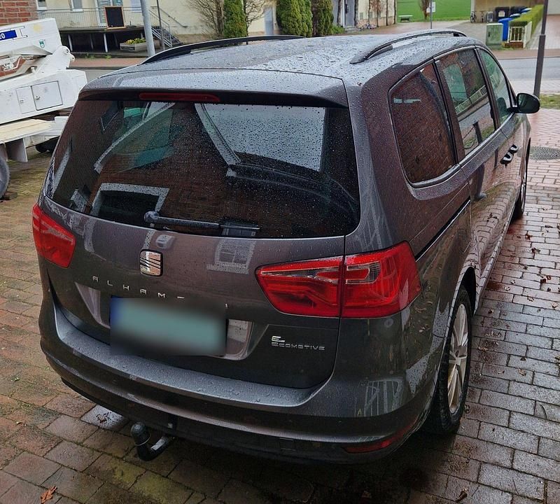 Gebraucht Seat Alhambra Style 140 PS (102 kW) 2013 Grau Van / Kleinbus