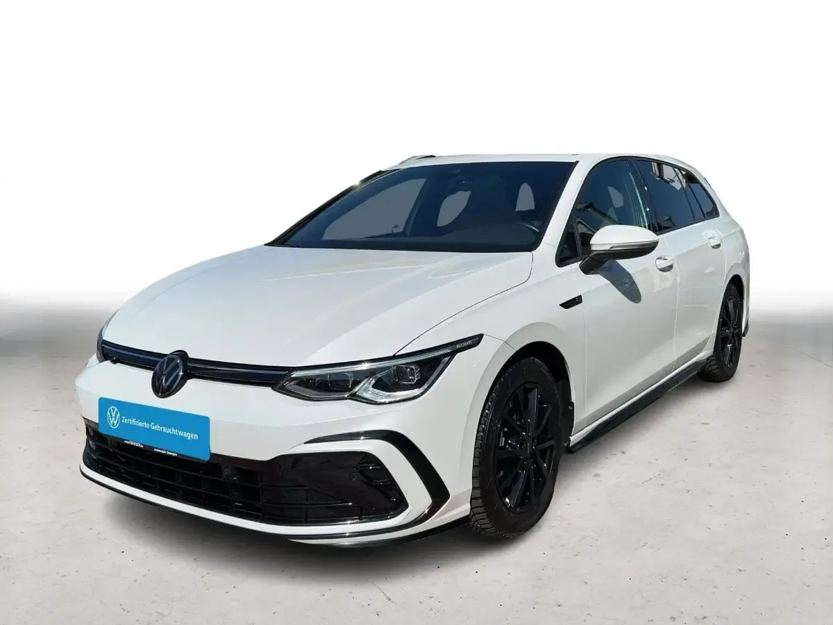 Gebraucht VW Golf VIII R-line 190 PS (139 kW) 2022 Weiß Kombi