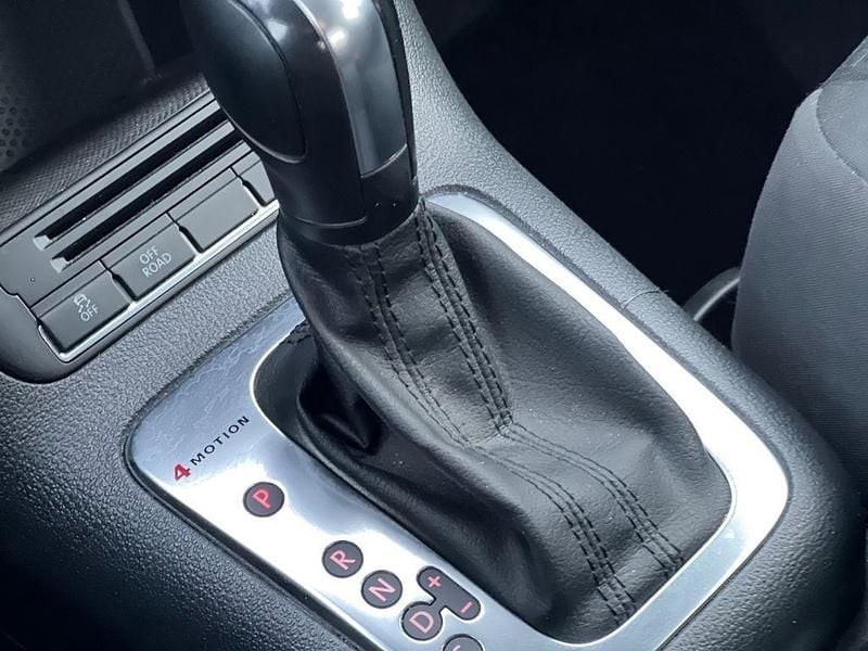 Gebraucht VW Tiguan 140 PS (102 kW) 2011 Schwarz SUV