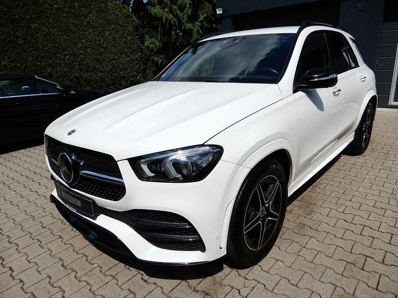 Weiß Gebraucht 2021 Mercedes GLE350 AMG line SUV | 54.480 € (Guter Preis) - Bild 1/4