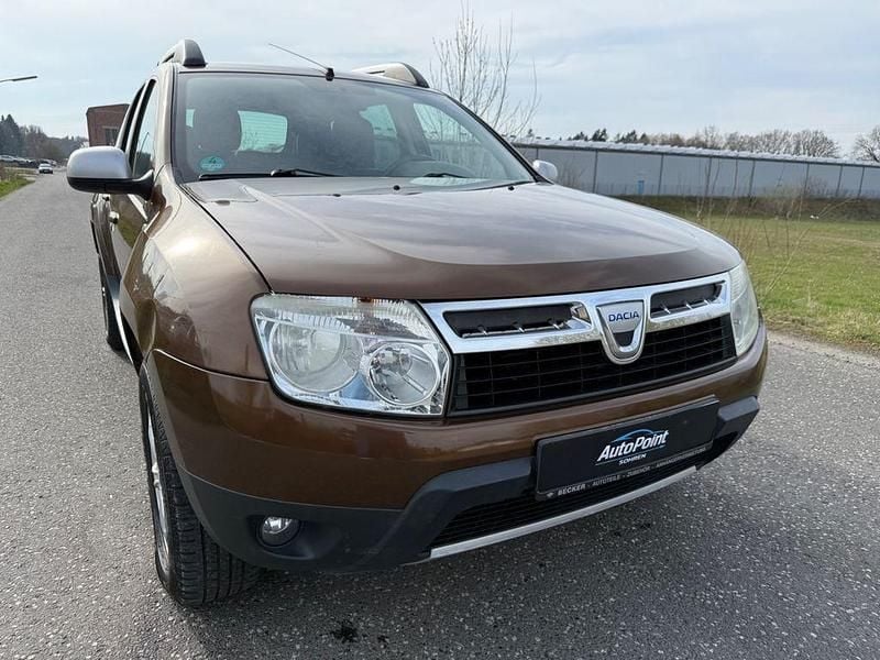 Gebraucht Dacia Duster Essentiel 105 PS (77 kW) 2011 Braun SUV