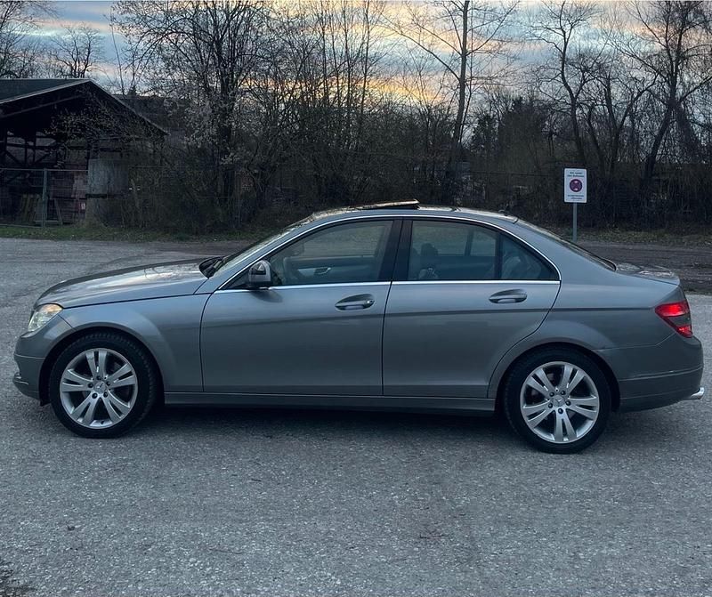 Gebraucht Mercedes C230 204 PS (150 kW) 2007 Grau Limousine