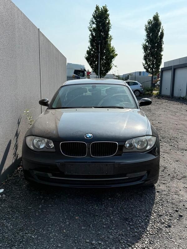 Schwarz Gebraucht 2008 BMW 116 Kleinwagen | 1.200 € (Superpreis) - Bild 1/4