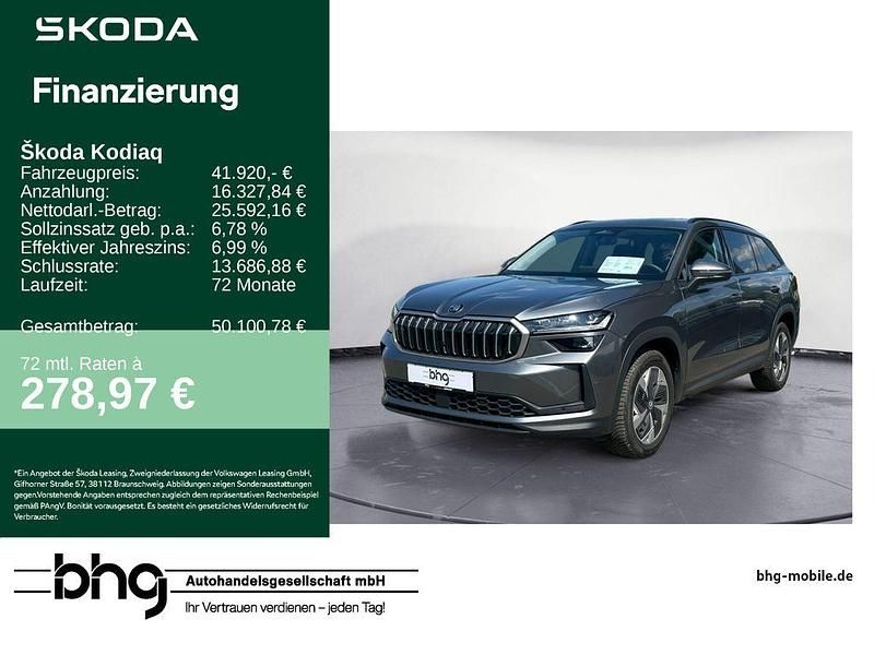 Grau Gebraucht 2024 Skoda Kodiaq Selection SUV | 41.920 € (Superpreis) - Bild 1/4