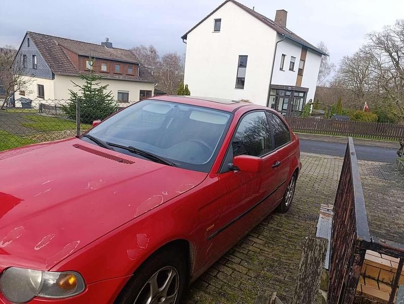 Gebraucht BMW 116 156 PS (114 kW) 2003 Rot Kleinwagen