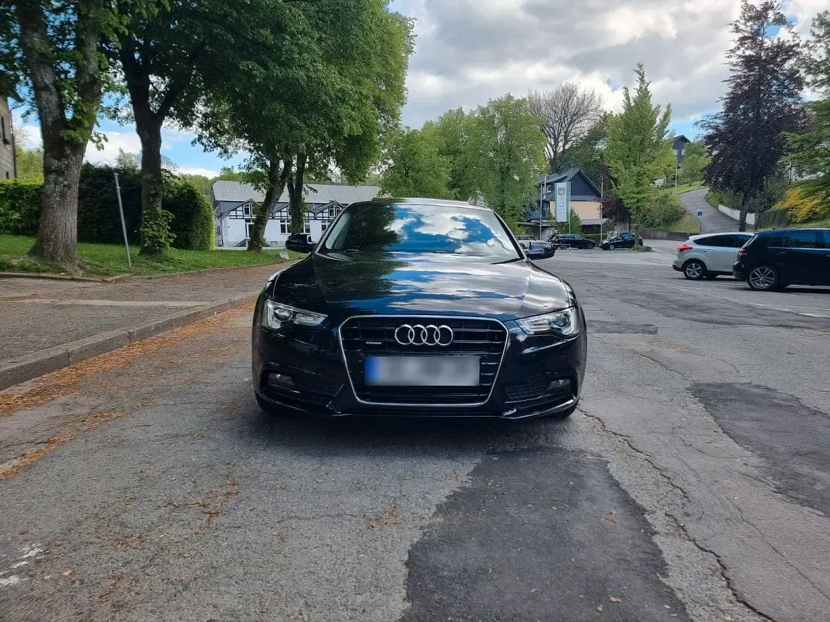 Gebraucht Audi A5 Sportback Ambiente 177 PS (130 kW) 2014 Schwarz Kleinwagen