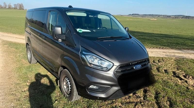 Gebraucht Ford Transit Custom 130 PS (95 kW) 2021 Grau Van / Kleinbus