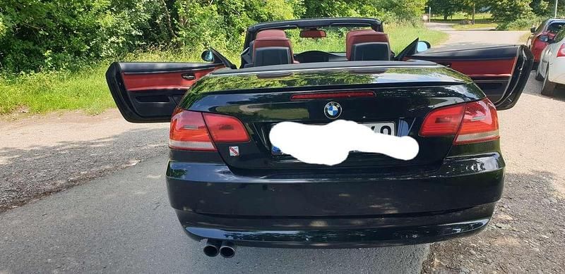 Gebraucht BMW 325 Cabriolet 218 PS (160 kW) 2008 Schwarz Cabrio