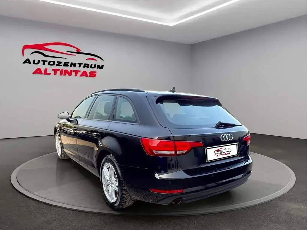 Gebraucht Audi A4 Ambiente 150 PS (110 kW) 2018 Schwarz Kombi