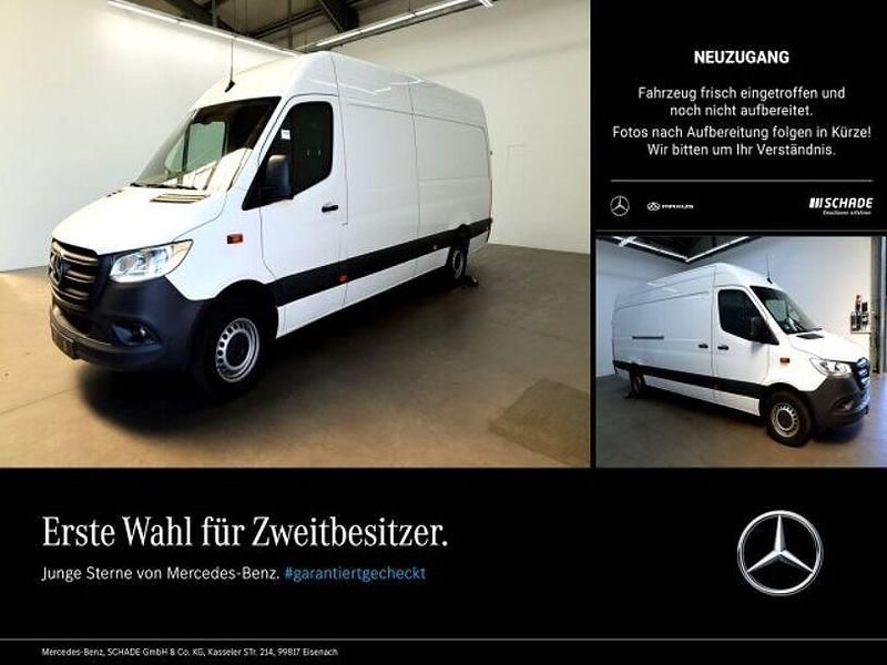 Weiss Gebraucht 2023 Mercedes Sprinter Van | 31.523 € (Superpreis) - Bild 1/4