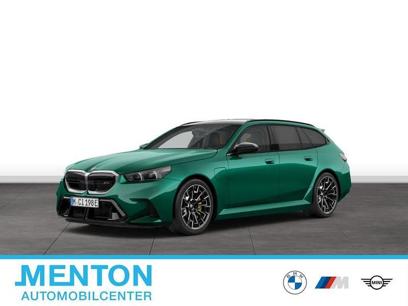 Grün Gebraucht 2024 BMW M5 Kombi | 142.456 € (Teuer) - Bild 1/4