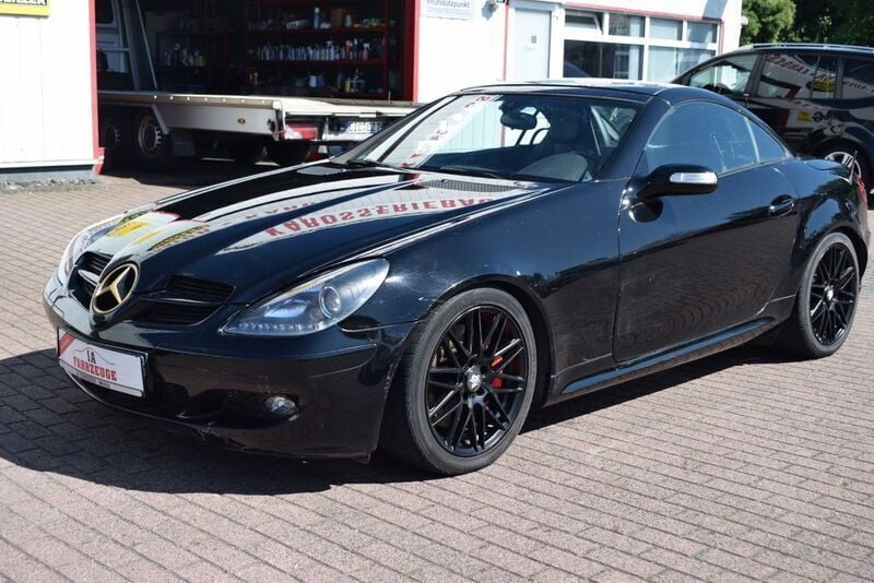 Schwarz Gebraucht 2004 Mercedes SLK350 AMG Cabrio | 6.290 € (Superpreis) - Bild 1/2