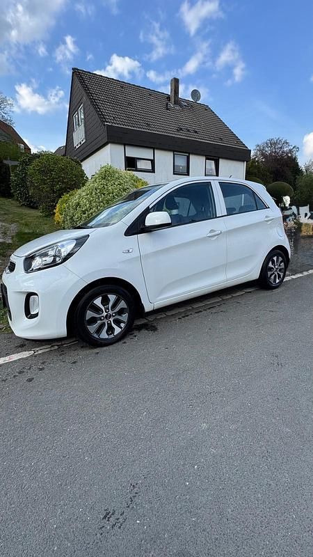 Gebraucht Kia Picanto 70 PS (51 kW) 2017 Weiß Kleinwagen