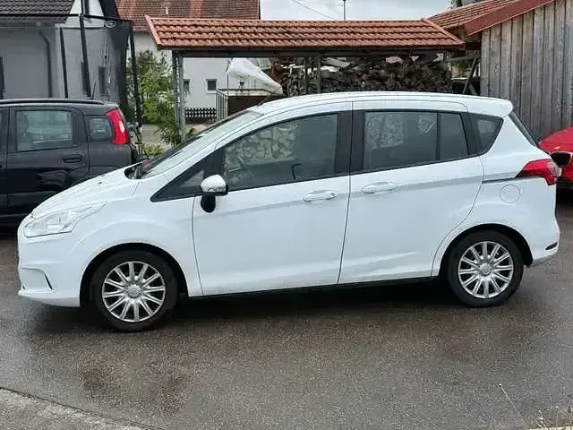 Gebraucht Ford B-MAX Trend 101 PS (74 kW) 2013 Frostweiß Van / Kleinbus