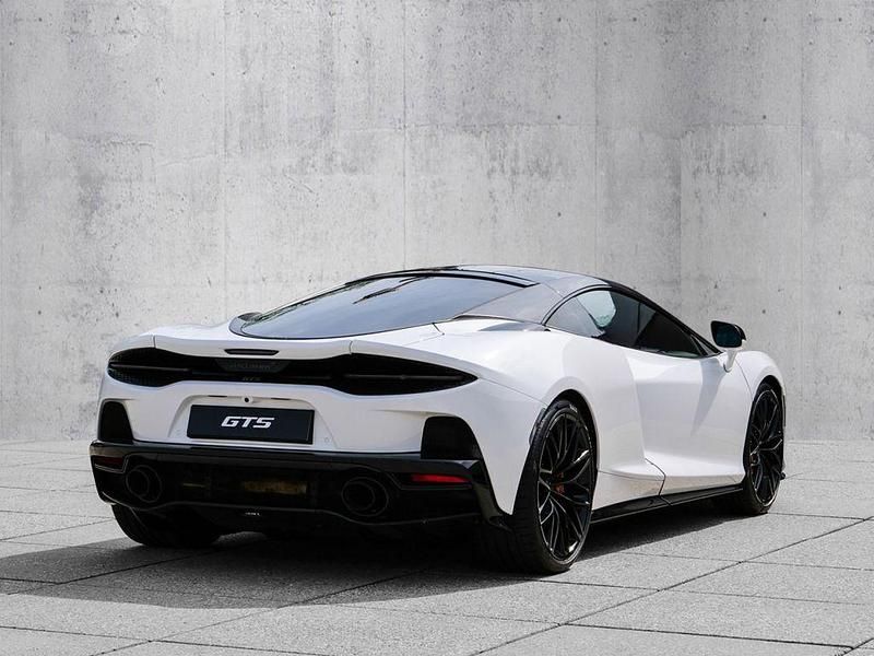 Neu McLaren GTS 634 PS (466 kW) 2025 Weiß Coupé