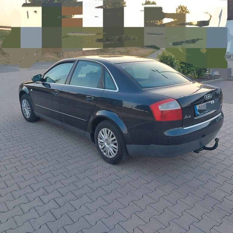 Blau Gebraucht 2001 Audi A4 Limousine | 800 € (Superpreis) - Bild 1/4