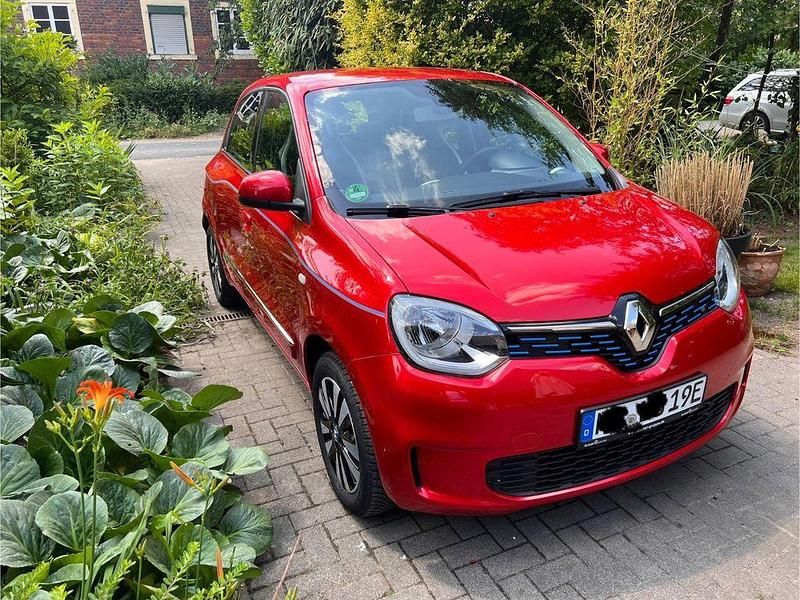 Rot Gebraucht 2022 Renault Twingo Intens Kleinwagen | 11.990 € (Guter Preis) - Bild 1/4