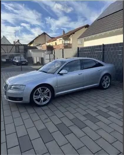 Silber Gebraucht 2006 Audi A8 Limousine | 9.999 € (Teuer) - Bild 1/4