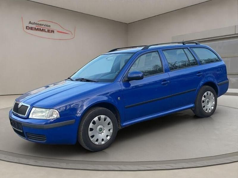 Dynamicblau Gebraucht 2009 Skoda Octavia Tour Kombi | 3.600 € - Bild 1/4