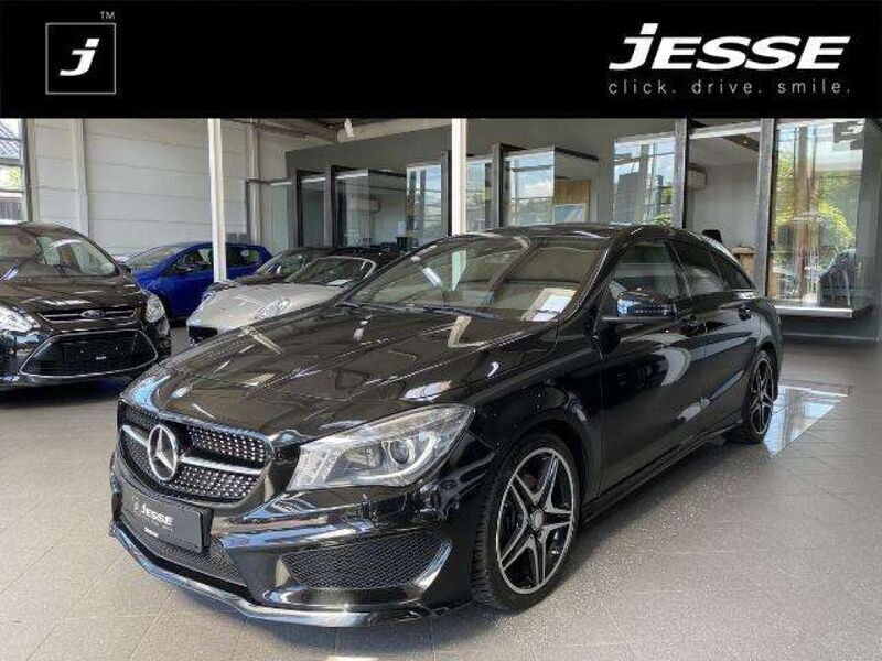 Kosmosschwarz metalliclack (metallic) Gebraucht 2016 Mercedes CLA180 AMG Limousine | 13.500 € (Guter Preis) - Bild 1/4