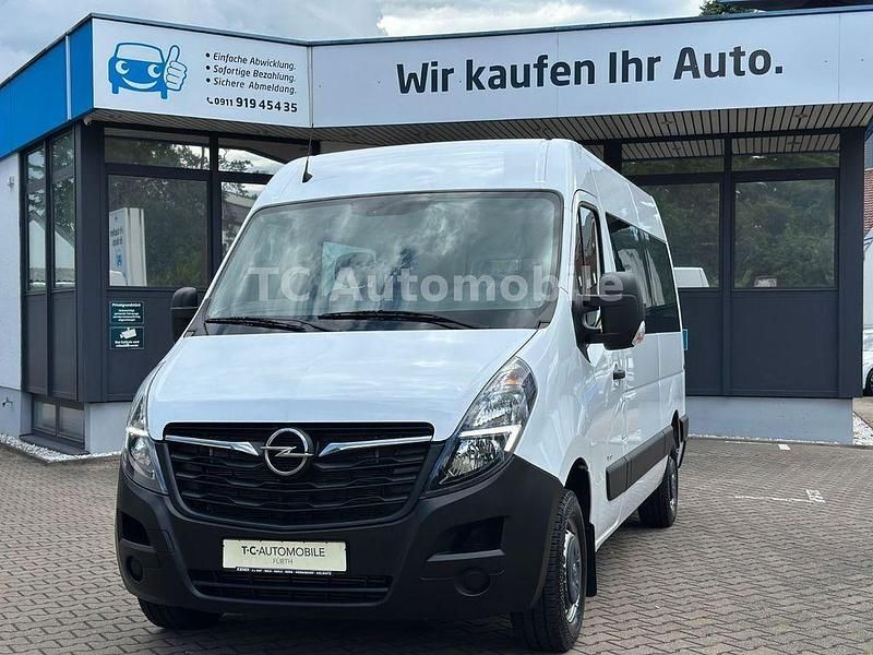 Weiß Gebraucht 2021 Opel Movano Van | 23.900 € (Teuer) - Bild 1/4