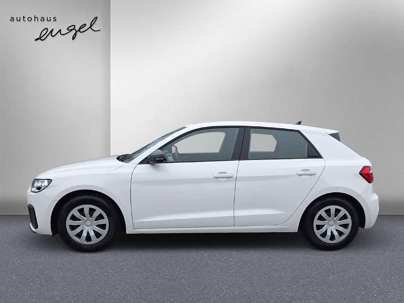 Gebraucht Audi A1 95 PS (69 kW) 2023 Cortina white SUV