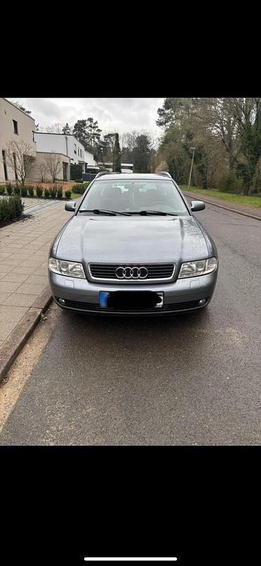 Gebraucht Audi A4 165 PS (121 kW) 1999 Silber Kombi