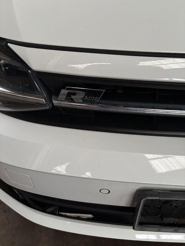 Gebraucht VW Polo R-line 150 PS (110 kW) 2021 Weiß Kleinwagen