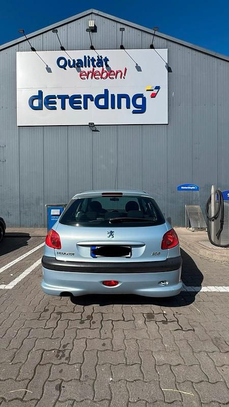 Gebraucht Peugeot 206 75 PS (55 kW) 2005 Silber Kleinwagen