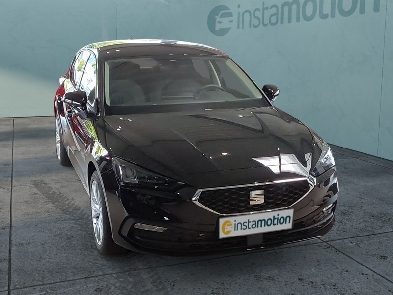 Schwarz Gebraucht 2024 Seat Leon Style Limousine | 29.290 € (Fairer Preis) - Bild 1/3