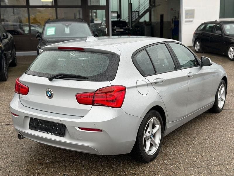 Gebraucht BMW 116 Advantage 116 PS (85 kW) 2015 Silber Kleinwagen