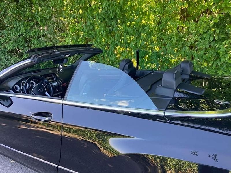 Schwarz Gebraucht 2015 Mercedes E200 Cabrio | 23.900 € (Etwas zu teuer) - Bild 1/4