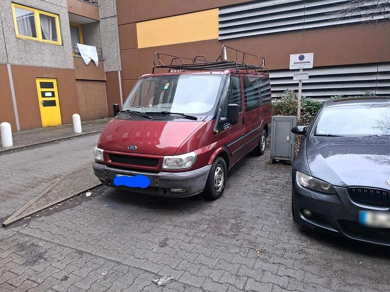 Gebraucht Ford Transit Nugget 100 PS (73 kW) 2002 Rot Van / Kleinbus