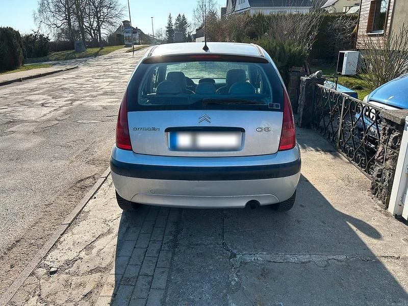 Gebraucht Citroën C3 60 PS (44 kW) 2003 Silber Kleinwagen