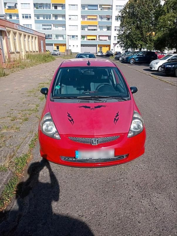 Rot Gebraucht 2006 Honda Jazz Kleinwagen | 1.800 € - Bild 1/4