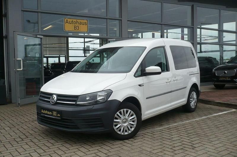 Weiß Gebraucht 2018 VW Caddy Trendline Van / Kleinbus | 11.911 € (Fairer Preis) - Bild 1/4