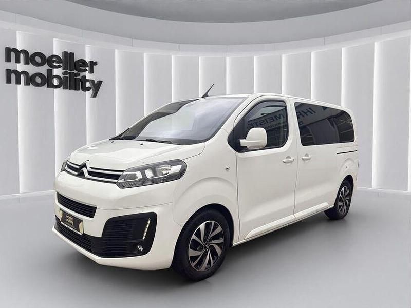 Weiß Gebraucht 2021 Citroën Spacetourer Feel Van | 30.999 € (Fairer Preis) - Bild 1/4