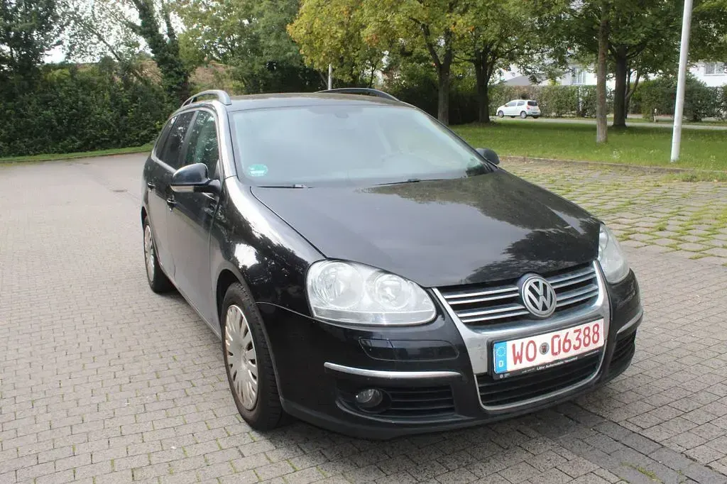 Gebraucht VW Golf V Trendline 105 PS (77 kW) 2008 Schwarz Kombi