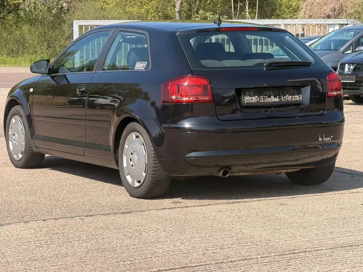Używany Audi A3 116 KM (85 kW) 2007 Czarny Hatchback