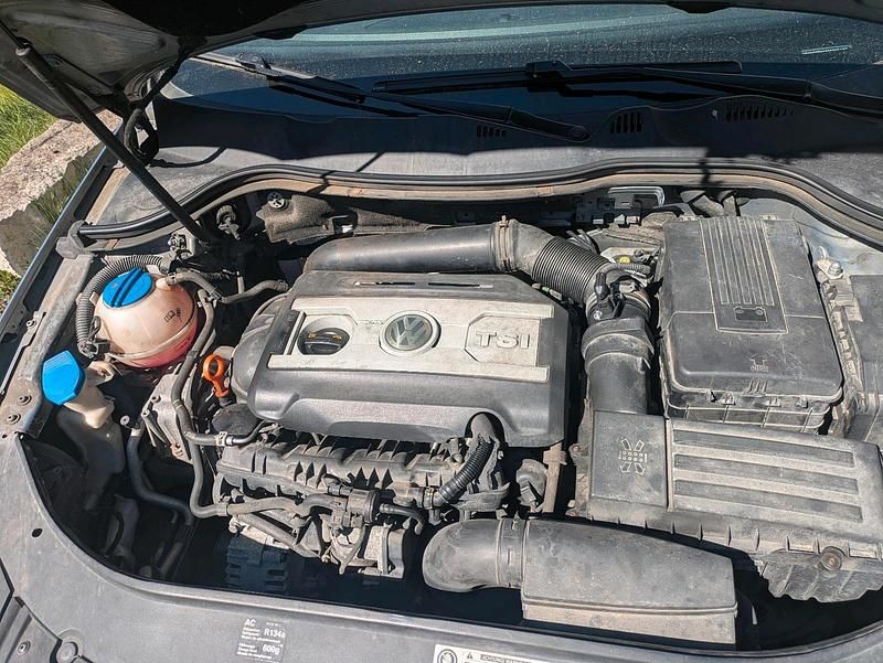 Gebraucht VW Passat 160 PS (117 kW) 2008 Blau Kombi