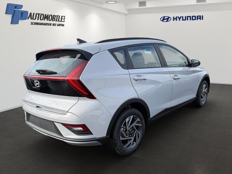 Neu Hyundai Bayon Trend 101 PS (74 kW) 2025 Grau SUV