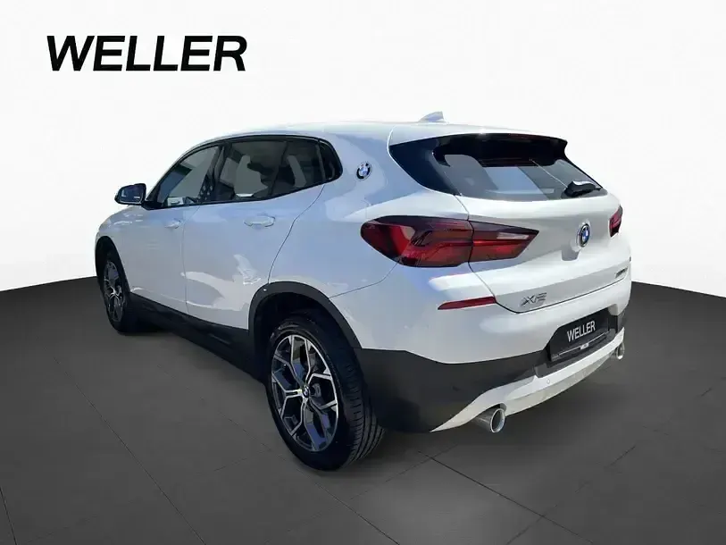 Gebraucht BMW X2 Advantage 190 PS (139 kW) 2021 Mineralweiß (weiß) SUV