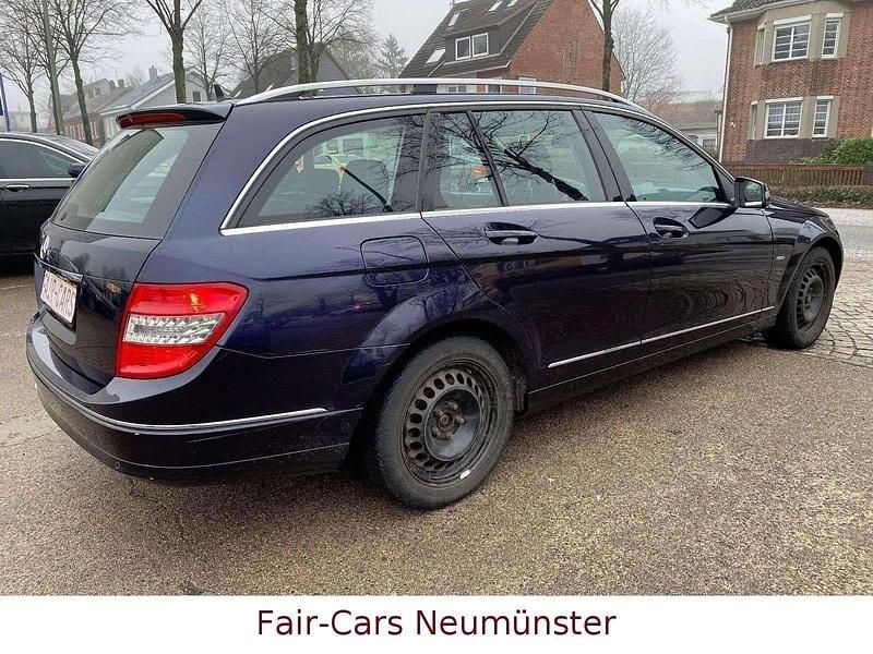 Gebraucht Mercedes C220 170 PS (125 kW) 2010 Blau Kombi
