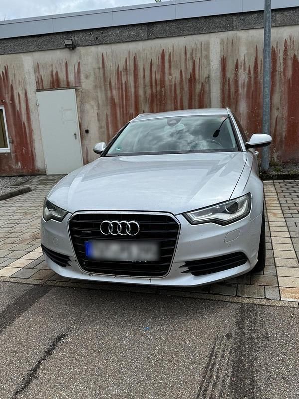 Silber Gebraucht 2012 Audi A6 Kombi | 7.200 € (Superpreis) - Bild 1/4