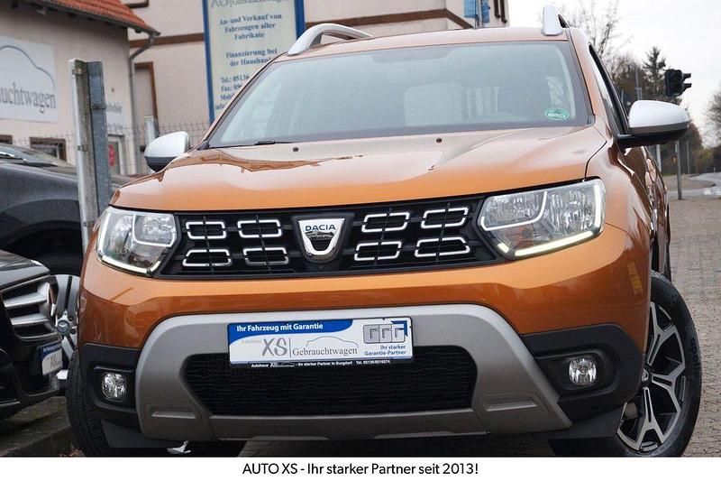Gebraucht Dacia Duster Anniversary 131 PS (96 kW) 2019 Orange SUV