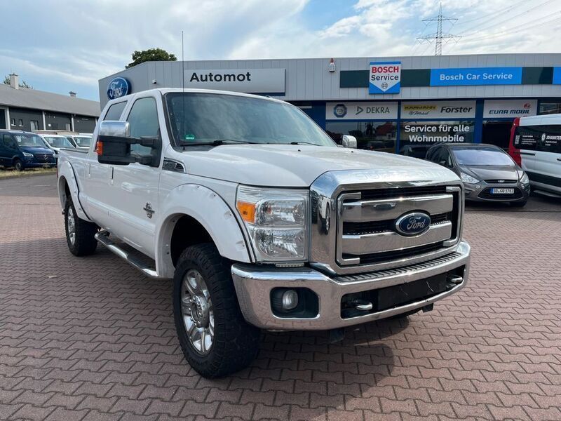Weiß Gebraucht 2015 Ford F350 Lariat SUV | 44.950 € - Bild 1/4