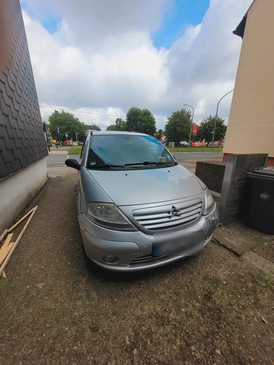 Gebraucht Citroën C3 75 PS (55 kW) 2003 Silber Kleinwagen