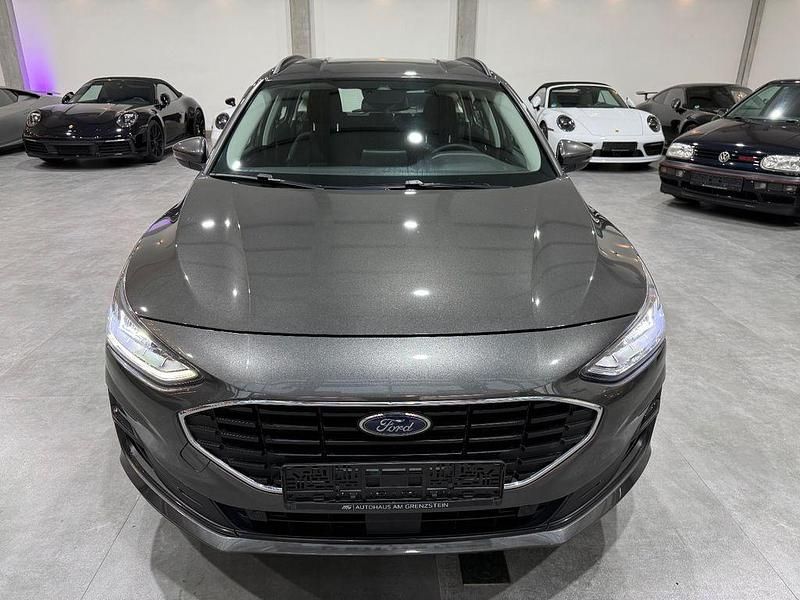 Gebraucht Ford Focus Cool & Connect 125 PS (91 kW) 2022 Grau Kombi