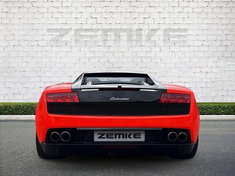 Gebraucht Lamborghini Gallardo 560 PS (411 kW) 2012 Weiss Coupé